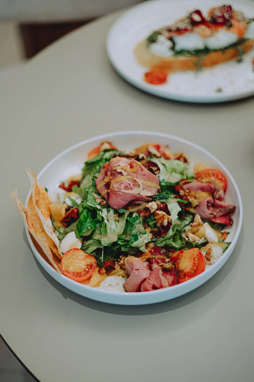 Moment de răgaz la o ceașcă de cafea
